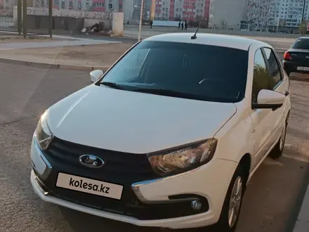 ВАЗ (Lada) Granta 2190 2018 года за 3 899 999 тг. в Актау – фото 4