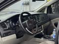 Kia Carnival 2020 года за 17 000 000 тг. в Шымкент – фото 9
