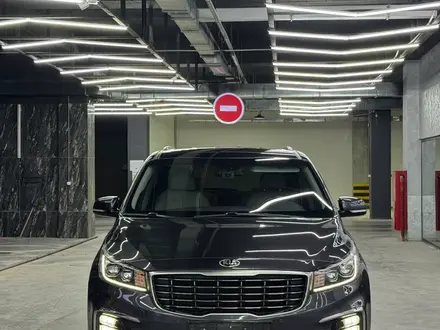 Kia Carnival 2020 года за 17 000 000 тг. в Шымкент – фото 3