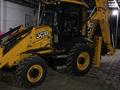 JCB  3X 2017 года за 37 000 000 тг. в Алматы