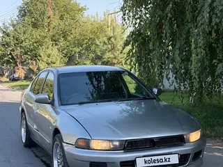 Mitsubishi Galant