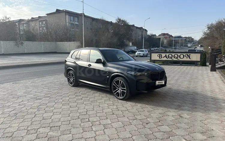 BMW X5 2023 годаүшін57 000 000 тг. в Астана