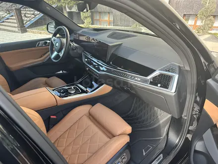 BMW X5 2023 года за 57 000 000 тг. в Астана – фото 6