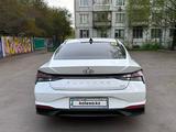 Hyundai Elantra 2022 года за 11 400 000 тг. в Астана – фото 3