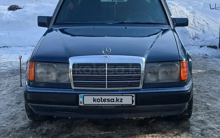 Mercedes-Benz E 220 1991 годаfor2 750 000 тг. в Алматы