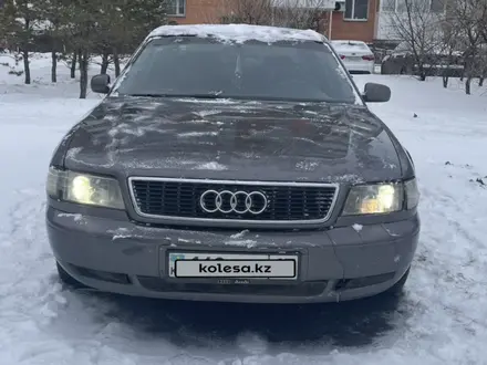 Audi A8 1996 года за 2 000 000 тг. в Астана