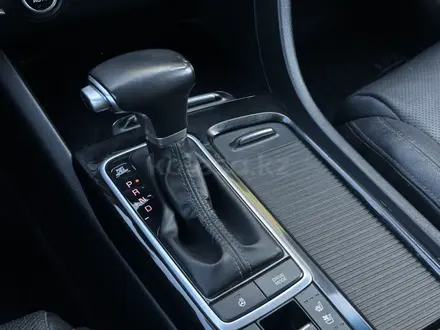 Kia Optima 2018 года за 8 800 000 тг. в Актобе – фото 28