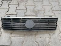 Решетка радиатора в оригинале за 15 000 тг. в Алматы