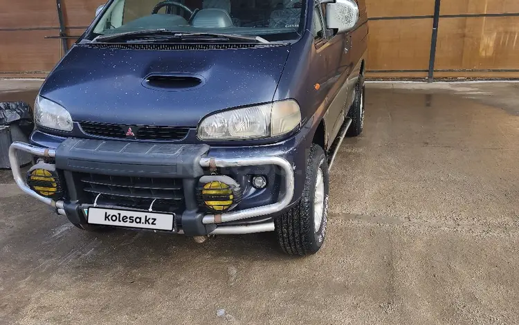 Mitsubishi Delica 1996 года за 2 450 000 тг. в Алматы