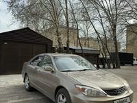 Toyota Camry 2004 годаүшін5 500 000 тг. в Семей