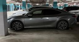 Toyota Camry 2024 года за 21 500 000 тг. в Астана – фото 2