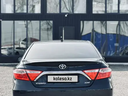 Toyota Camry 2014 года за 9 800 000 тг. в Алматы – фото 13