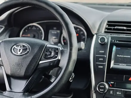 Toyota Camry 2014 года за 9 800 000 тг. в Алматы – фото 15