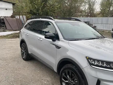 Kia Sorento 2023 года за 15 300 000 тг. в Алматы – фото 2