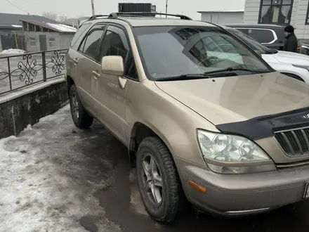 Lexus RX 300 2001 года за 5 700 000 тг. в Алматы – фото 4