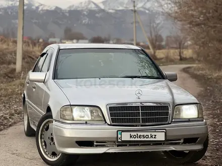 Mercedes-Benz C 280 1995 года за 2 600 000 тг. в Алматы – фото 4