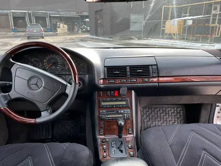 Mercedes-Benz S 320 1997 года за 4 500 000 тг. в Алматы – фото 13