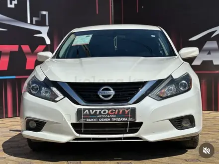 Nissan Altima 2016 года за 6 500 000 тг. в Атырау – фото 2