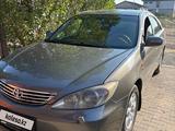 Toyota Camry 2004 года за 4 500 000 тг. в Актобе – фото 3