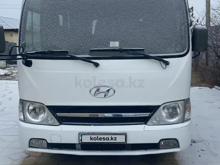 Hyundai  County 2014 года за 7 500 000 тг. в Атырау
