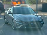 Hyundai Elantra 2024 года за 8 790 000 тг. в Тараз – фото 2