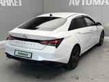 Hyundai Elantra 2023 года за 8 200 000 тг. в Атырау – фото 4