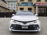 Toyota Camry 2019 года за 8 500 000 тг. в Атырау – фото 2