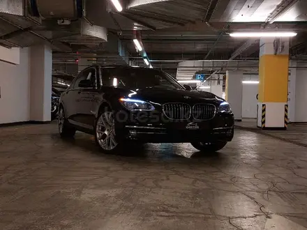 BMW 750 2014 года за 10 000 000 тг. в Алматы – фото 33