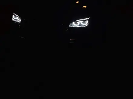 BMW 750 2014 года за 10 000 000 тг. в Алматы – фото 40