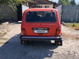 ВАЗ (Lada) Lada 2131 (5-ти дверный) 1998 годаүшін900 000 тг. в Алматы – фото 3