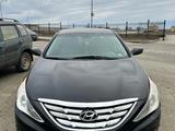 Hyundai Sonata 2013 года за 5 400 000 тг. в Актобе – фото 2