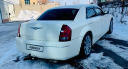 Chrysler 300C 2005 годаүшін3 400 000 тг. в Астана – фото 4