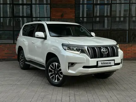 Toyota Land Cruiser Prado 2018 года за 25 900 000 тг. в Астана – фото 2