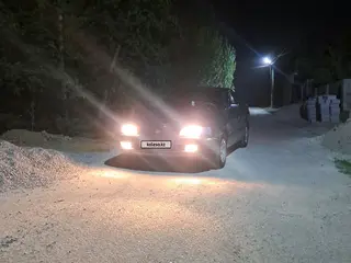 Toyota Carina E