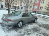 Toyota Camry 2000 годаүшін2 800 000 тг. в Астана – фото 2