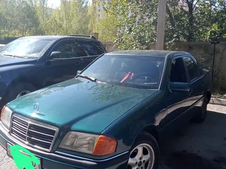 Mercedes-Benz C 180 1994 года за 1 500 000 тг. в Астана – фото 3
