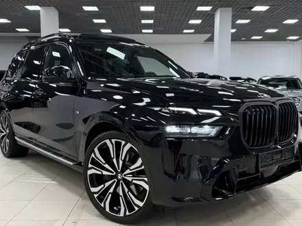 BMW X7 XDrive 40i 2025 года за 65 000 000 тг. в Астана – фото 2