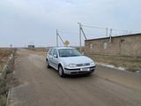 Volkswagen Golf 2002 годаүшін1 800 000 тг. в Шымкент