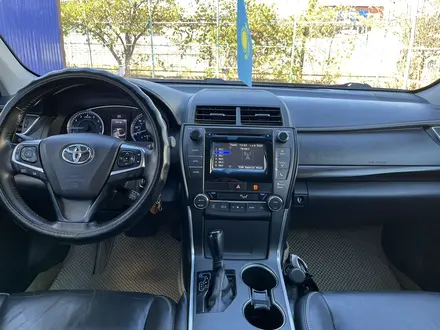 Toyota Camry 2015 года за 9 450 000 тг. в Актау – фото 5