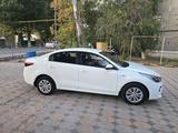 Kia Rio 2018 года за 6 600 000 тг. в Шымкент – фото 3