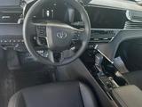 Toyota Camry 2025 года за 24 500 000 тг. в Актобе – фото 4