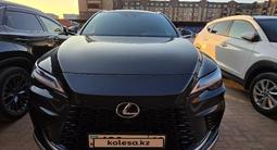 Lexus RX 350 2022 годаүшін38 000 000 тг. в Актобе