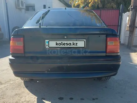 Opel Vectra 1994 года за 1 100 000 тг. в Актобе – фото 2