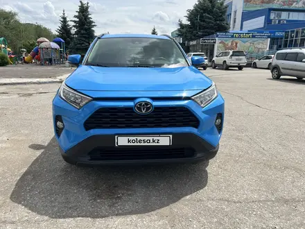 Toyota RAV4 2021 года за 15 500 000 тг. в Актобе – фото 6