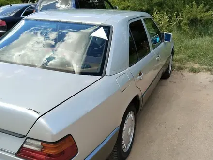 Mercedes-Benz E 230 1989 года за 1 200 000 тг. в Лисаковск – фото 2