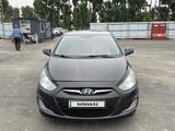 Hyundai Accent 2013 годаүшін2 785 333 тг. в Алматы – фото 2
