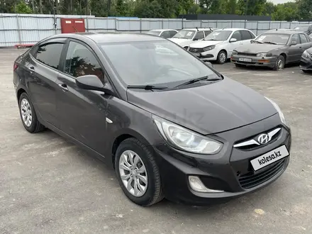 Hyundai Accent 2013 года за 2 785 333 тг. в Алматы – фото 3