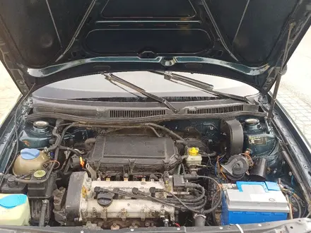Volkswagen Golf 2000 года за 2 850 000 тг. в Шымкент – фото 9