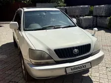 Toyota Harrier, 1998