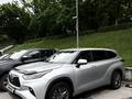 Toyota Highlander 2021 года за 22 500 000 тг. в Алматы